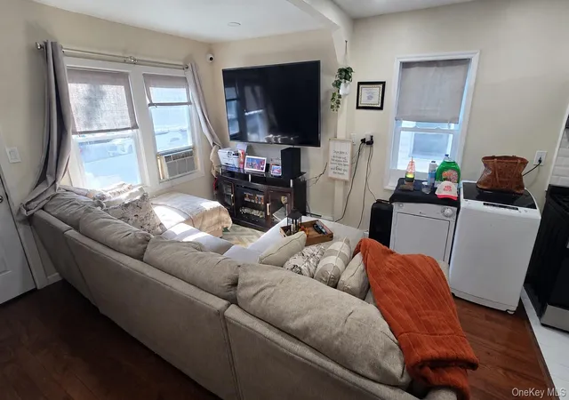 5th image of 12933 135Th Pl, South Ozone Park, NY 11420 | MLS# 1012898