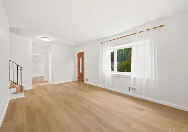 Photo 5 of Sale Pending at 24 Valley View Ter, Mount Kisco, NY 10549 | MLS# 1012900 | Listing updated on 2026-08-01