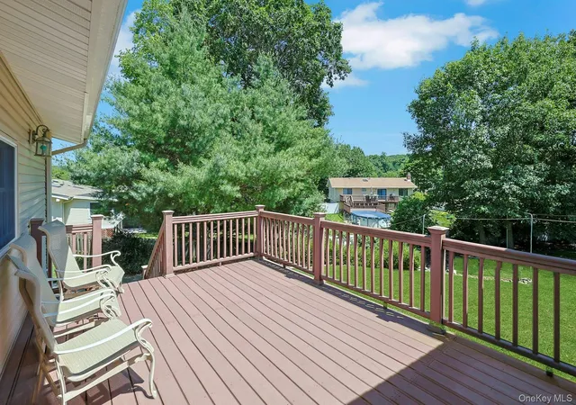 4th image of 6 Hannah Ln, Valley Cottage, NY 10989 | MLS# 1012931