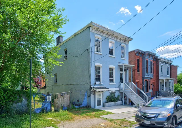 3rd image of 188 Dubois St, Newburgh (city), NY 12550 | MLS# 1012933