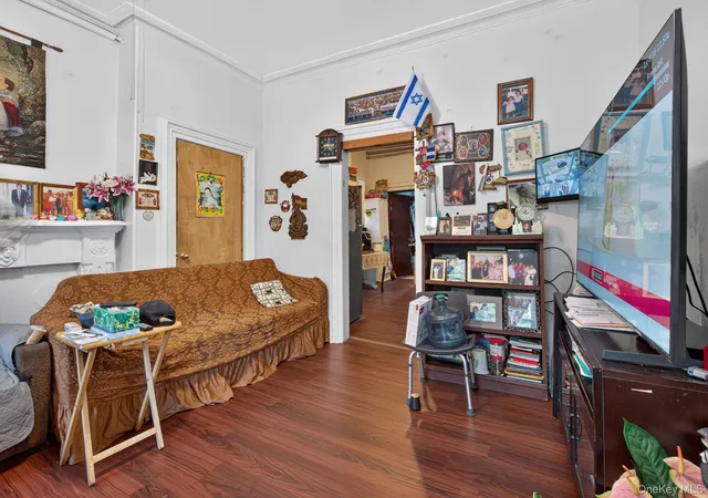 4th image of 188 Dubois St, Newburgh (city), NY 12550 | MLS# 1012933