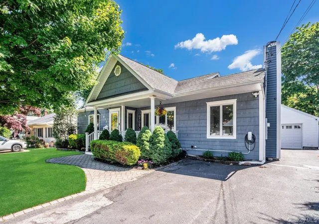 Photo 1 of Sale Pending at 433 Hillside Ave, West Sayville, NY 11796 | MLS# 1012951 | Listing updated on 2026-08-18