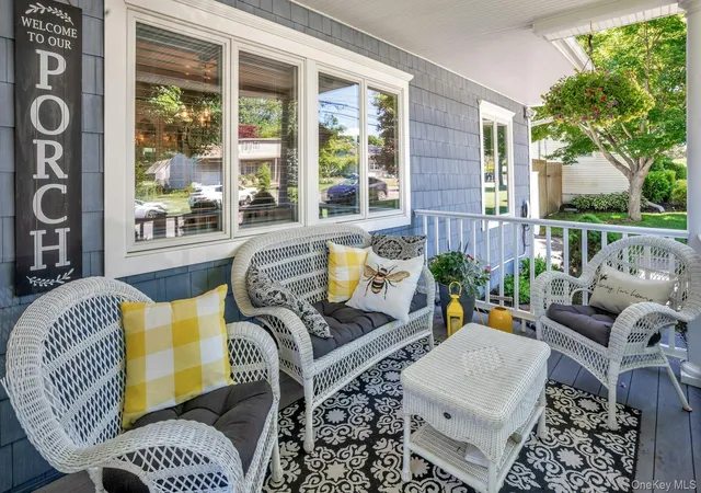 Photo 3 of Sale Pending at 433 Hillside Ave, West Sayville, NY 11796 | MLS# 1012951 | Listing updated on 2026-08-18