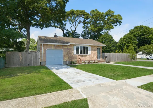 Photo 2 of Sale Pending at 58 Highland Ave, Patchogue, NY 11772 | MLS# 1012978 | Listing updated on 2026-09-04