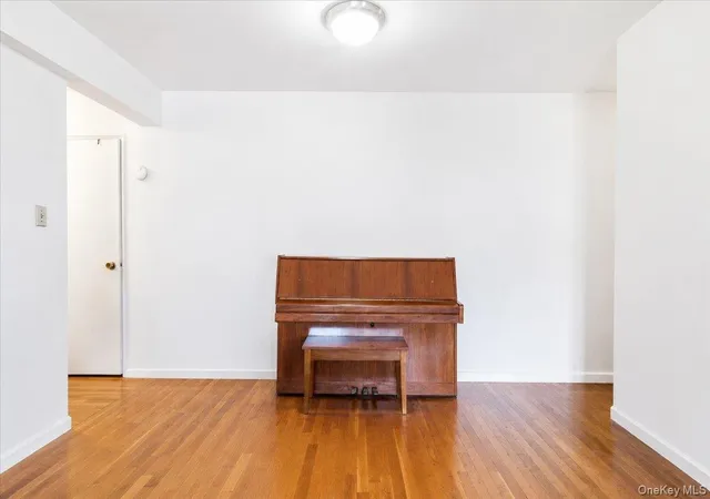 5th image of 66-10 Thornton Pl #2E, Rego Park, NY 11374 | MLS# 1012982