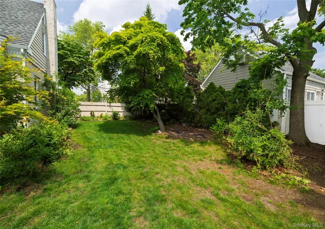 17th image of 21 Maple St, Malverne, NY 11565 | MLS# 1012997