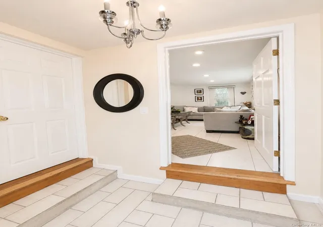 Photo 2 of Single family home for sale at 110 Roosevelt Ave, Inwood, NY 11096 | MLS# 1013035 | Listing updated on 2026-06-15