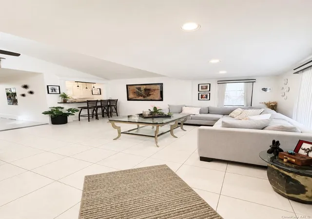 Photo 3 of Single family home for sale at 110 Roosevelt Ave, Inwood, NY 11096 | MLS# 1013035 | Listing updated on 2026-06-15