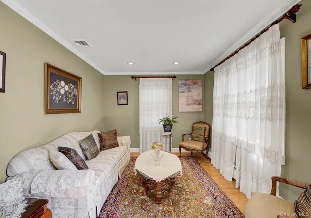 Photo 4 of Sale Pending at 32 Celler Ave, North Hempstead, NY 11040 | MLS# 1013063 | Listing updated on 2026-08-22