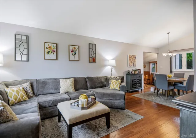 Homes for sale in Babylon, NY | 90 W 14Th St, Babylon, NY 11729 | MLS# 1013096