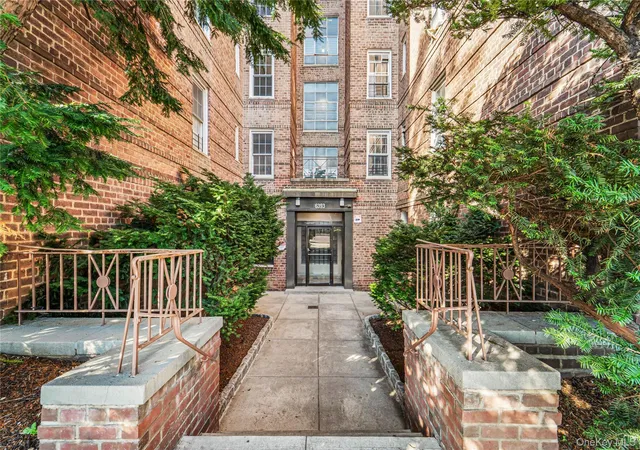 12th image of 6393 Woodhaven Blvd #6F, Rego Park, NY 11374 | MLS# 1013106