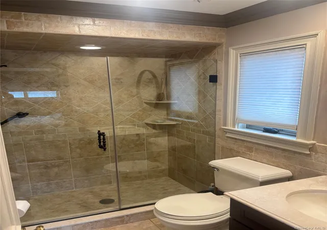 Photo 3 of Sale Pending at 34 Southgate Cir, Oyster Bay, NY 11762 | MLS# 1013144 | Listing updated on 2026-08-06