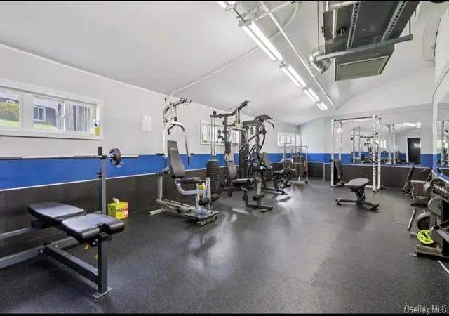 Listing Photo 2 - Condo for sale in building located at 396 Country Clb Ln, Pomona, NY 10970 - Unit #