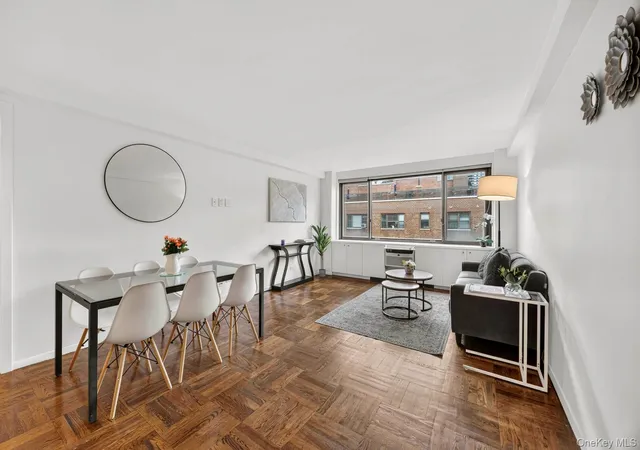 Photo 1 of Sale Pending at 425 East 63rd St #W12EF, New York, NY 10065 | MLS# 1013159 | Listing updated on 2026-09-15