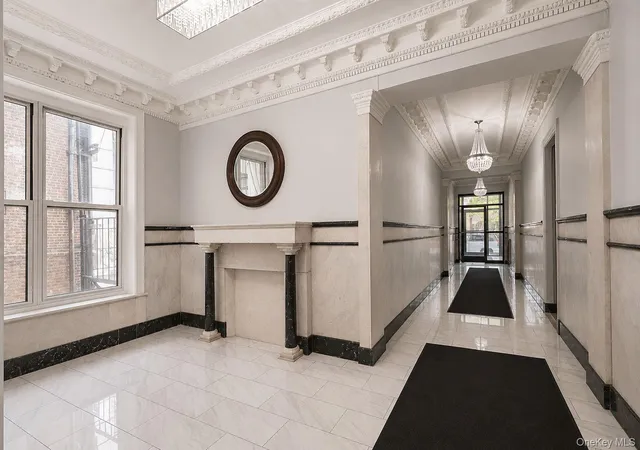 5th image of 4-6 W 105Th St, New York, NY 10025