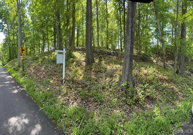 2nd image of 98 Ice Pond Rd, Southeast, NY 10509 | MLS# 1013175