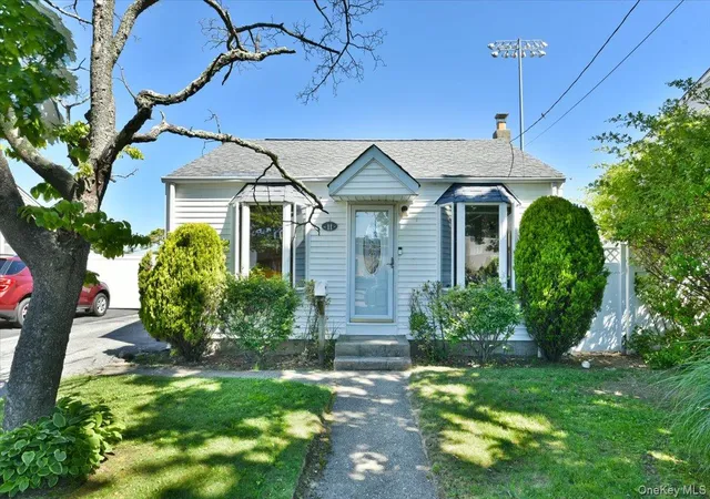 1st image of 11 Glenda Dr, West Babylon, NY 11704 | MLS# 1013177