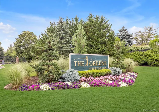 23rd image of 1125 Savoy Dr, Melville, NY 11747 | MLS# 1013200
