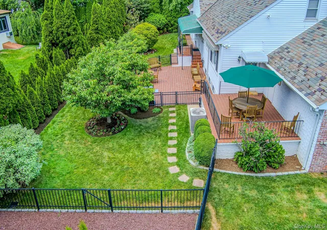 Photo 46 of Sale Pending at 72 Brookfield Rd, Mount Vernon, NY 10552 | MLS# 1013237 | Listing updated on 2026-08-21