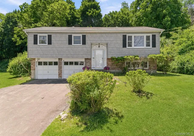 Homes for sale in Yorktown, NY | 1753 Highbrook St, Yorktown, NY 10598 | MLS# 1013280