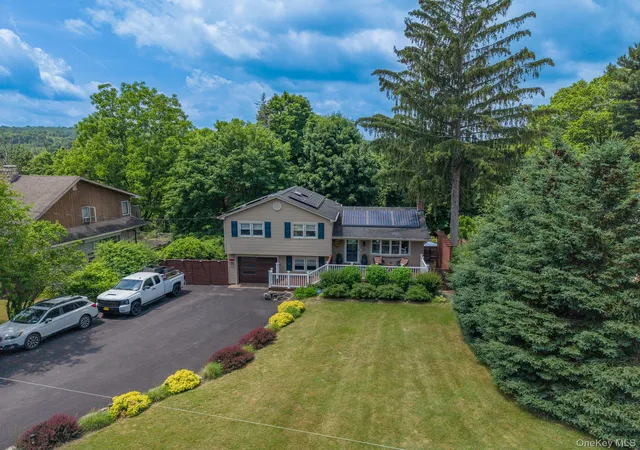 Photo 3 of Sale Pending at 621 Stage Rd, Monroe, NY 10950 | MLS# 1013291 | Listing updated on 2026-08-05