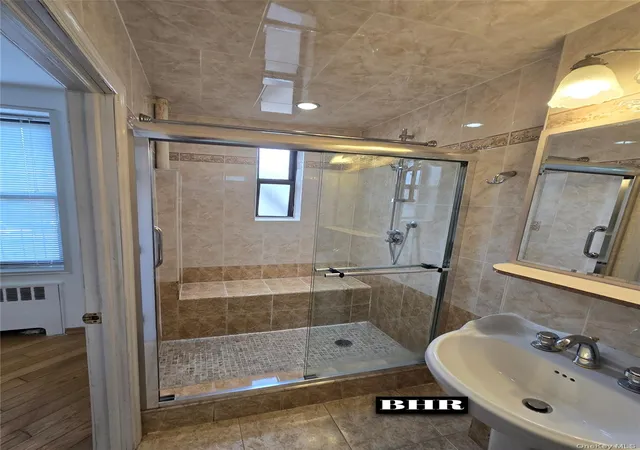 2nd image of 150 W End Ave, Brooklyn, NY 11235