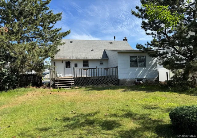 3rd image of 2350 Marlboro St, Hempstead, NY 11554 | MLS# 1013300