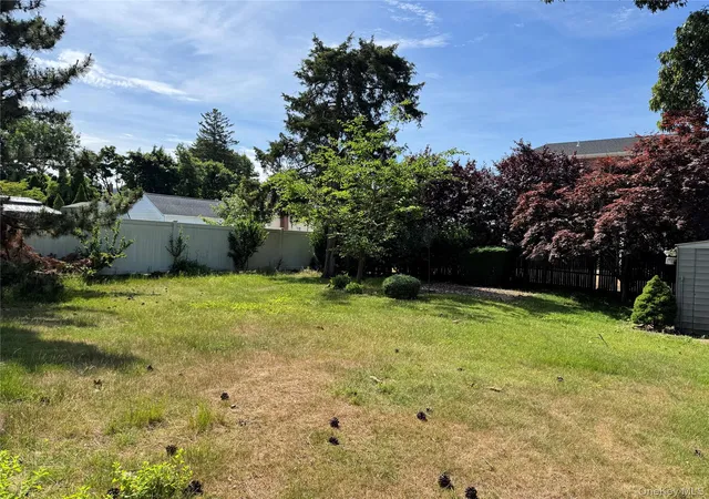 5th image of 2350 Marlboro St, Hempstead, NY 11554 | MLS# 1013300