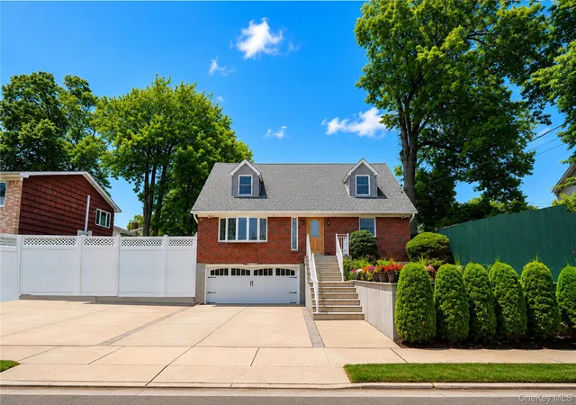 3rd image of 163 Bennett Ave, New York, NY 10312 | MLS# 1013305
