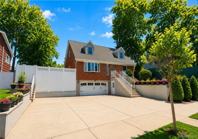 4th image of 163 Bennett Ave, New York, NY 10312 | MLS# 1013305