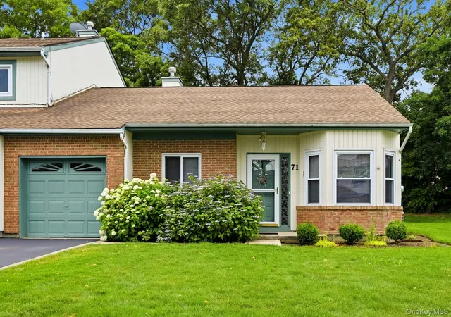 2nd image of 71 Timber Ridge Dr #71, Holtsville, NY 11742 | MLS# 1013306