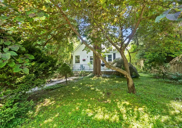 Homes for sale in Yorktown, NY | 3206 Hollywood St, Yorktown, NY 10547 | MLS# 1013308