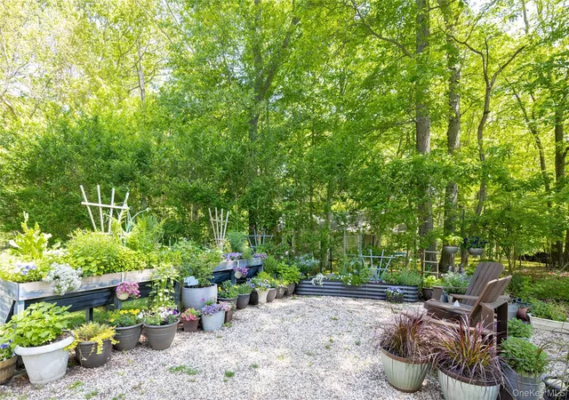23rd image of 16 Bowditch Rd, Shelter Island, NY 11964 | MLS# 1013318