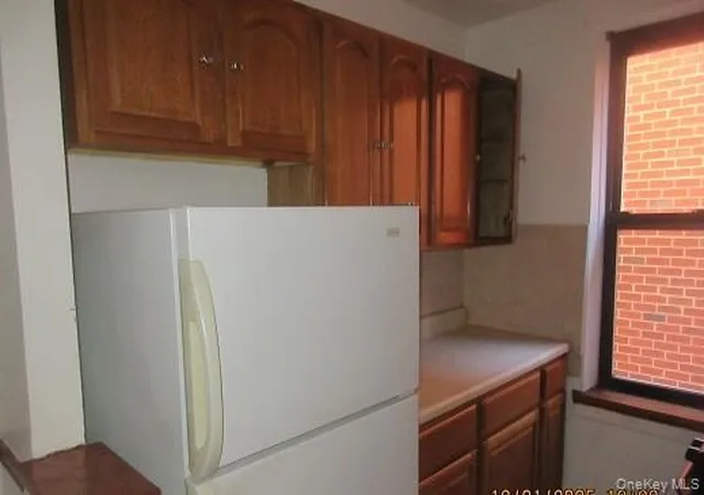 5th image of 3231 Barker Ave #2C, New York, NY 10467 | MLS# 1013322