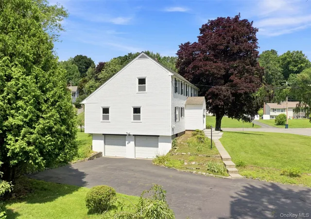 3rd image of 43 Tanya Ln, Carmel, NY 10541 | MLS# 1013337