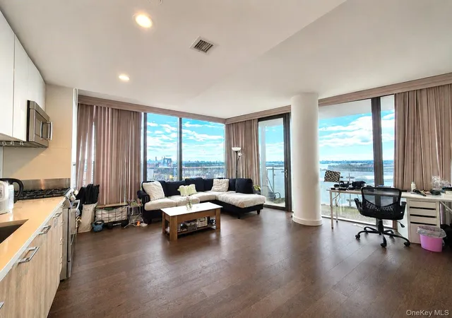 2nd image of Grand One, New York, NY 11354