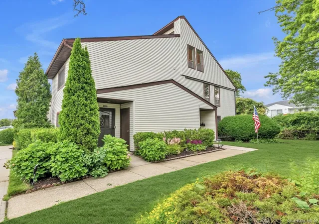 1st image of 100 Daly Blvd #1802, Hempstead, NY 11572 | MLS# 1013353