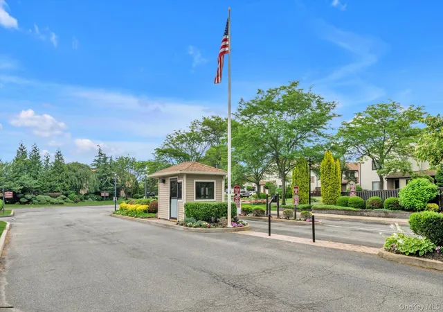3rd image of 100 Daly Blvd #1802, Hempstead, NY 11572 | MLS# 1013353