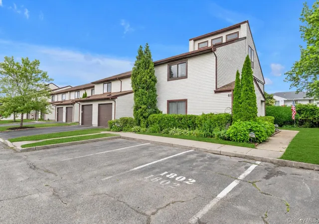 4th image of 100 Daly Blvd #1802, Hempstead, NY 11572 | MLS# 1013353