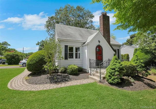 1st image of 333 S Middletown Rd, Clarkstown, NY 10954 | MLS# 1013357
