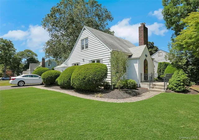 22nd image of 333 S Middletown Rd, Clarkstown, NY 10954 | MLS# 1013357
