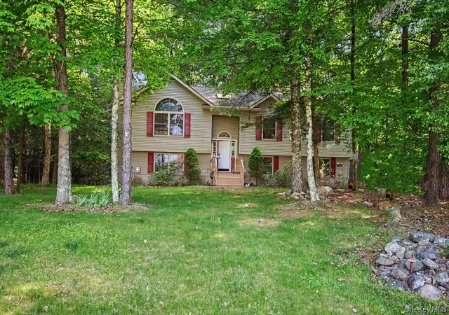 Homes for sale in Thompson, NY | 160 Lake Shore Dr E, Thompson, NY 12775 | MLS# 1013358