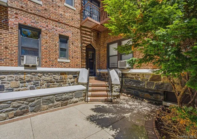 18th image of 160 15 Powells Cove Blvd #C7, Whitestone, NY 11357 | MLS# 1013386
