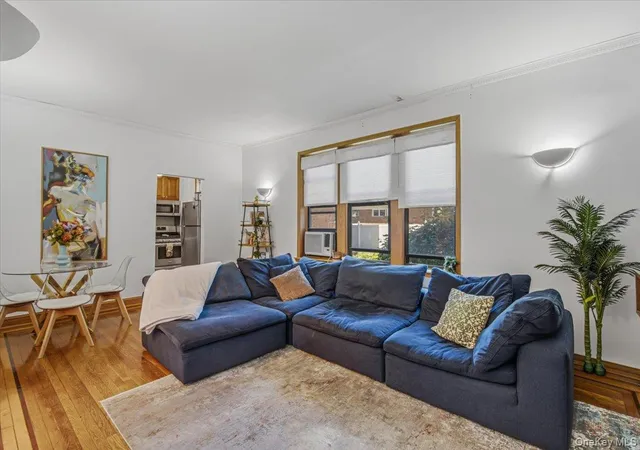 3rd image of 160-15 Powells Cove Blvd #C7, Whitestone, NY 11357 | MLS# 1013386
