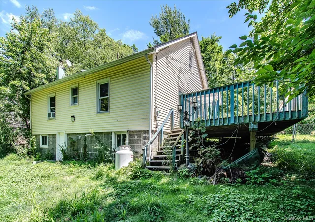Photo 3 of Single family home for sale at 60 Higgins Trl, Blooming Grove, NY 10950 | MLS# 1013425 | Listing updated on 2026-10-01