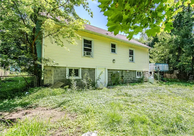 Photo 4 of Single family home for sale at 60 Higgins Trl, Blooming Grove, NY 10950 | MLS# 1013425 | Listing updated on 2026-10-01