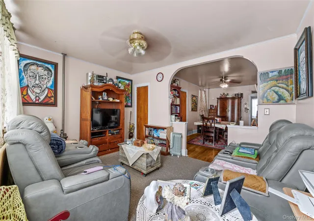 Homes for sale in New York, NY | 1804 Muliner Ave, New York, NY 10462 | MLS# 1013426