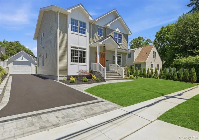 Homes for sale in North Hempstead, NY | 43 Highland Ave, North Hempstead, NY 11050 | MLS# 1013469