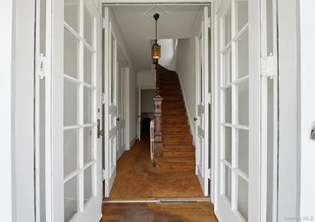 Photo 4 of Sale Pending at 4309 Vireo Ave, Bronx, NY 10470 | MLS# 1013495 | Listing updated on 2026-08-13