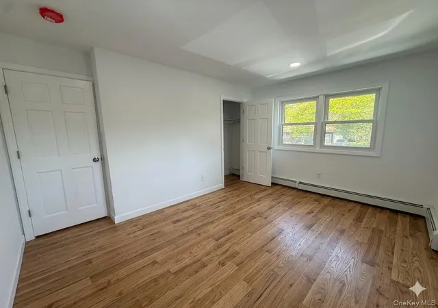 Homes for sale in Islip, NY | 354 Easton St, Islip, NY 11779 | MLS# 1013503